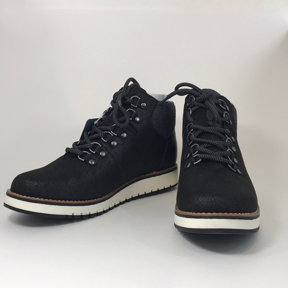 NIB!! Katherina Hiker Boot, Black sz 8.5